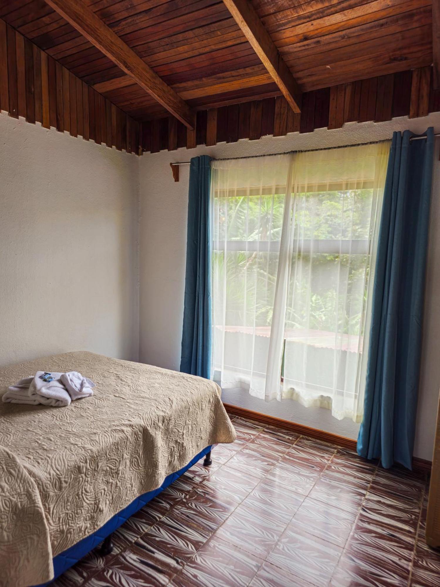 Cabinas Selva Verde Monteverde Pokoj fotografie